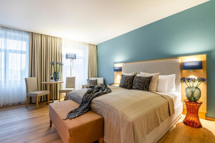Eventlocation, Seminarhotel und Tagungshotel in Wien, Salzburg, Graz und ganz Österreich – Räume für Meetings, Firmenfeiern, Hochzeiten und Events | JustRoom.at
