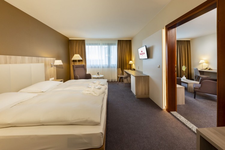 Eventlocation, Seminarhotel und Tagungshotel in Wien, Salzburg, Graz und ganz Österreich – Räume für Meetings, Firmenfeiern, Hochzeiten und Events | JustRoom.at