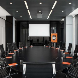 Eventlocation, Seminarhotel und Tagungshotel in Wien, Salzburg, Graz und ganz Österreich – Räume für Meetings, Firmenfeiern, Hochzeiten und Events | JustRoom.at