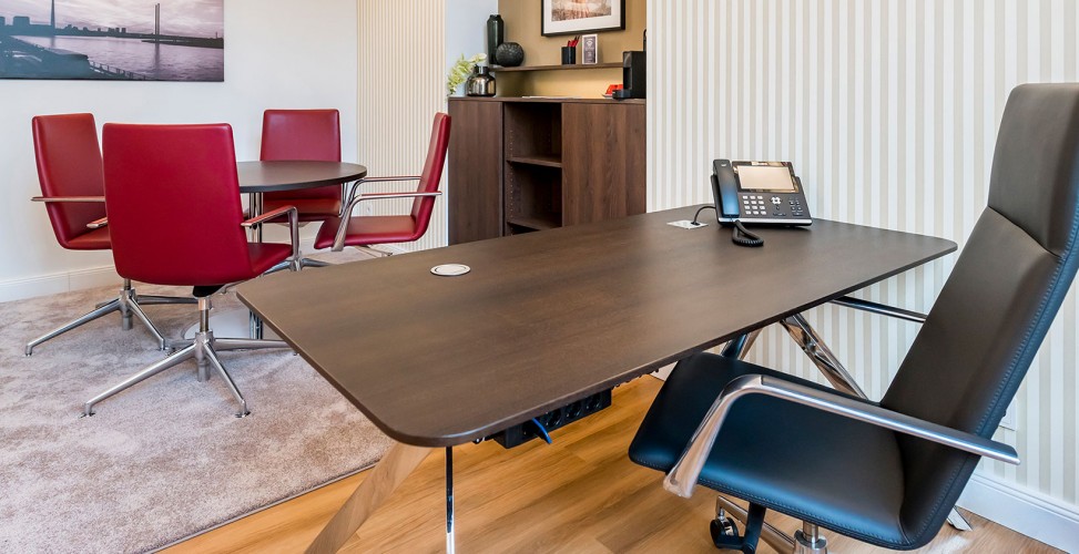 Eventlocation, Seminarhotel und Tagungshotel in Wien, Salzburg, Graz und ganz Österreich – Räume für Meetings, Firmenfeiern, Hochzeiten und Events | JustRoom.at