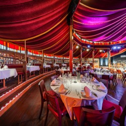 Eventlocation, Seminarhotel und Tagungshotel in Wien, Salzburg, Graz und ganz Österreich – Räume für Meetings, Firmenfeiern, Hochzeiten und Events | JustRoom.at