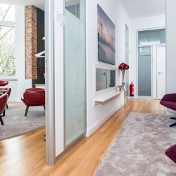 Eventlocation, Seminarhotel und Tagungshotel in Wien, Salzburg, Graz und ganz Österreich – Räume für Meetings, Firmenfeiern, Hochzeiten und Events | JustRoom.at