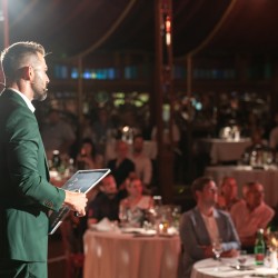 Eventlocation, Seminarhotel und Tagungshotel in Wien, Salzburg, Graz und ganz Österreich – Räume für Meetings, Firmenfeiern, Hochzeiten und Events | JustRoom.at