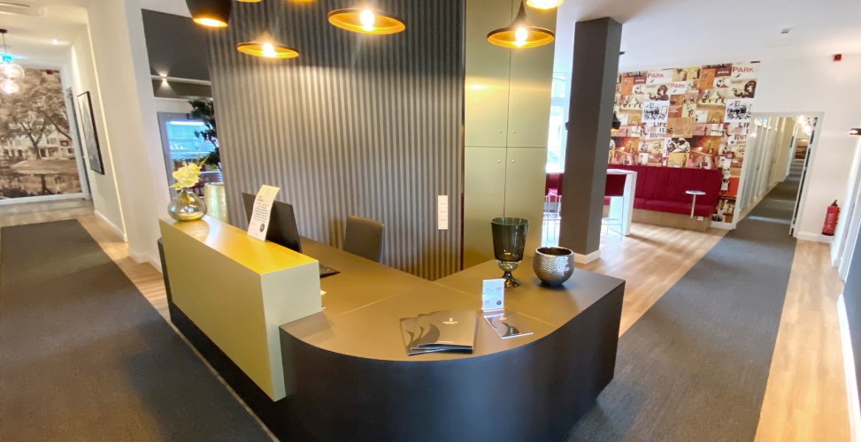 Eventlocation, Seminarhotel und Tagungshotel in Wien, Salzburg, Graz und ganz Österreich – Räume für Meetings, Firmenfeiern, Hochzeiten und Events | JustRoom.at