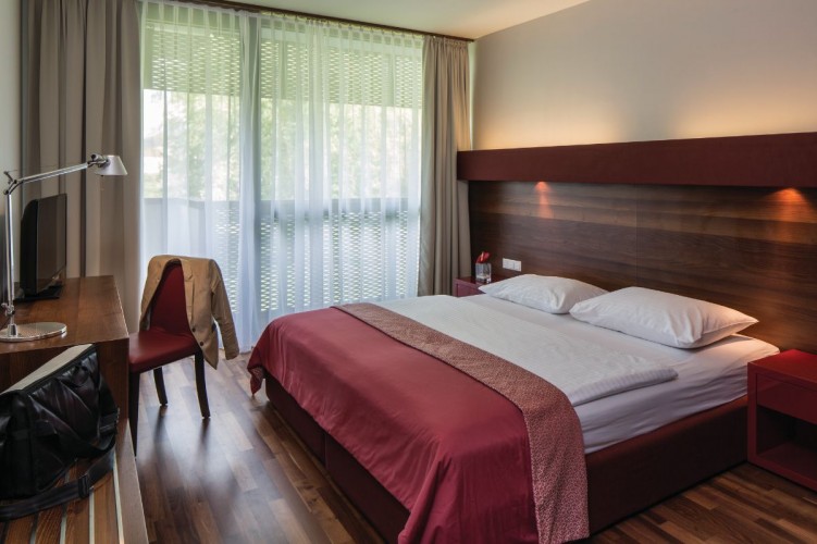 Eventlocation, Seminarhotel und Tagungshotel in Wien, Salzburg, Graz und ganz Österreich – Räume für Meetings, Firmenfeiern, Hochzeiten und Events | JustRoom.at