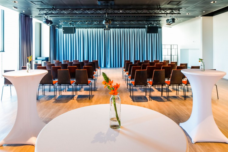 Eventlocation, Seminarhotel und Tagungshotel in Wien, Salzburg, Graz und ganz Österreich – Räume für Meetings, Firmenfeiern, Hochzeiten und Events | JustRoom.at