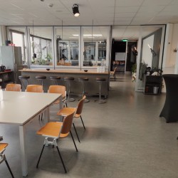 Eventlocation, Seminarhotel und Tagungshotel in Wien, Salzburg, Graz und ganz Österreich – Räume für Meetings, Firmenfeiern, Hochzeiten und Events | JustRoom.at
