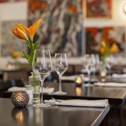 Eventlocation, Seminarhotel und Tagungshotel in Wien, Salzburg, Graz und ganz Österreich – Räume für Meetings, Firmenfeiern, Hochzeiten und Events | JustRoom.at