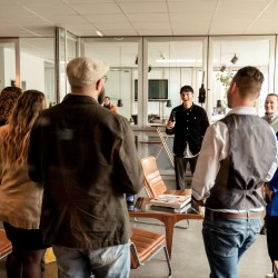 Eventlocation, Seminarhotel und Tagungshotel in Wien, Salzburg, Graz und ganz Österreich – Räume für Meetings, Firmenfeiern, Hochzeiten und Events | JustRoom.at