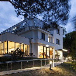 Eventlocation, Seminarhotel und Tagungshotel in Wien, Salzburg, Graz und ganz Österreich – Räume für Meetings, Firmenfeiern, Hochzeiten und Events | JustRoom.at