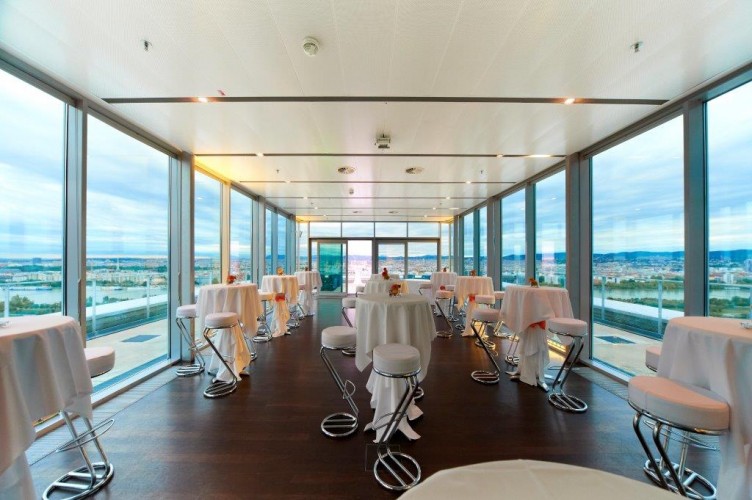 Eventlocation, Seminarhotel und Tagungshotel in Wien, Salzburg, Graz und ganz Österreich – Räume für Meetings, Firmenfeiern, Hochzeiten und Events | JustRoom.at
