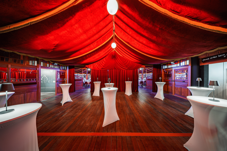 Eventlocation, Seminarhotel und Tagungshotel in Wien, Salzburg, Graz und ganz Österreich – Räume für Meetings, Firmenfeiern, Hochzeiten und Events | JustRoom.at