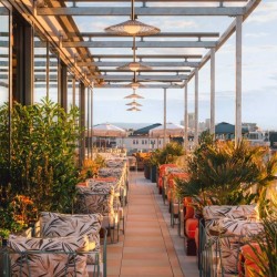 Eventlocation, Seminarhotel und Tagungshotel in Wien, Salzburg, Graz und ganz Österreich – Räume für Meetings, Firmenfeiern, Hochzeiten und Events | JustRoom.at