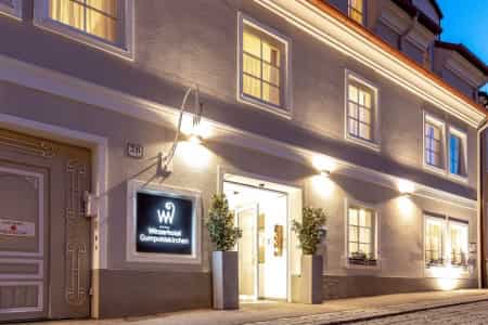 Winzerhotel Gumpoldskirchen bei Wien Seminarhotel Teamoutings Trainings Führungskräftetraining Tagungshotel Wein Hotel
